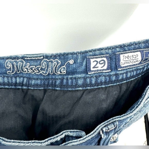 Miss Me Womens Cuffed Capri Jeans Size 29 Flap Pocket Bling Rhinestone Cropped - Picture 8 of 14